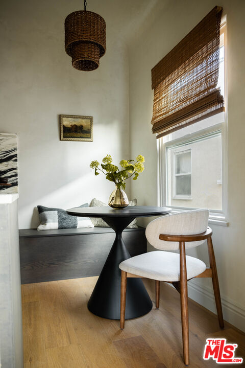 144 N Clark Dr Unit: 202