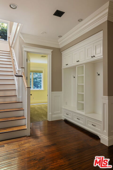 117 S Burlingame Ave