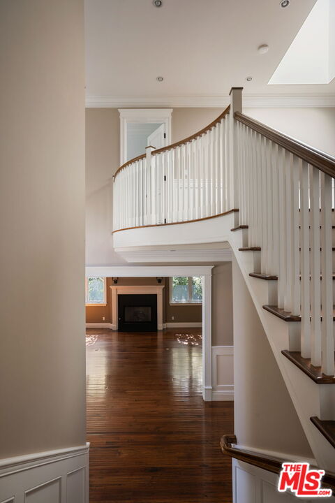 117 S Burlingame Ave