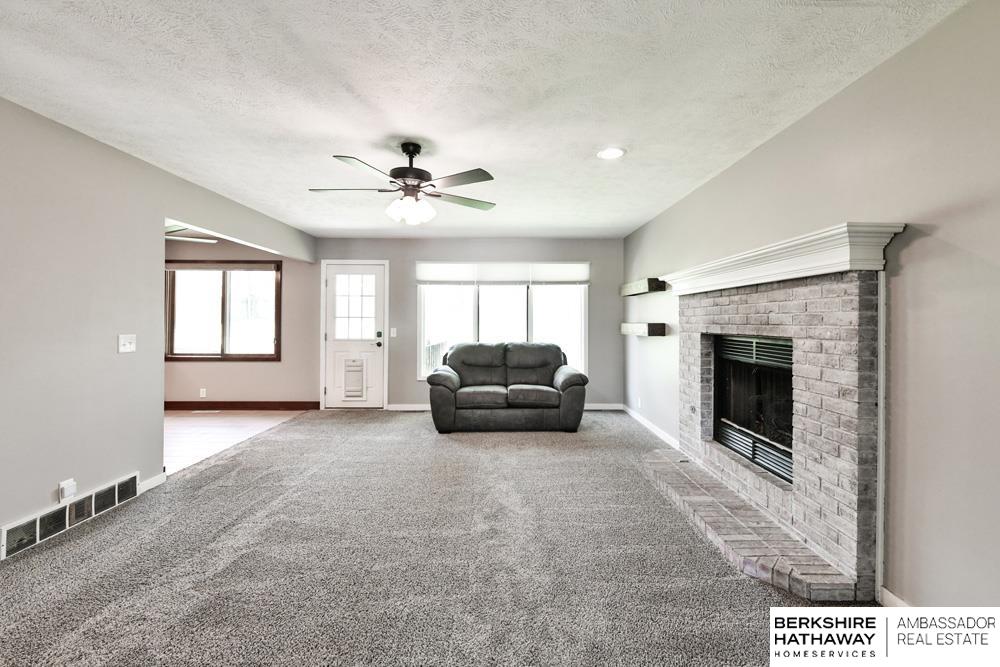 3734 Lynnwood Drive