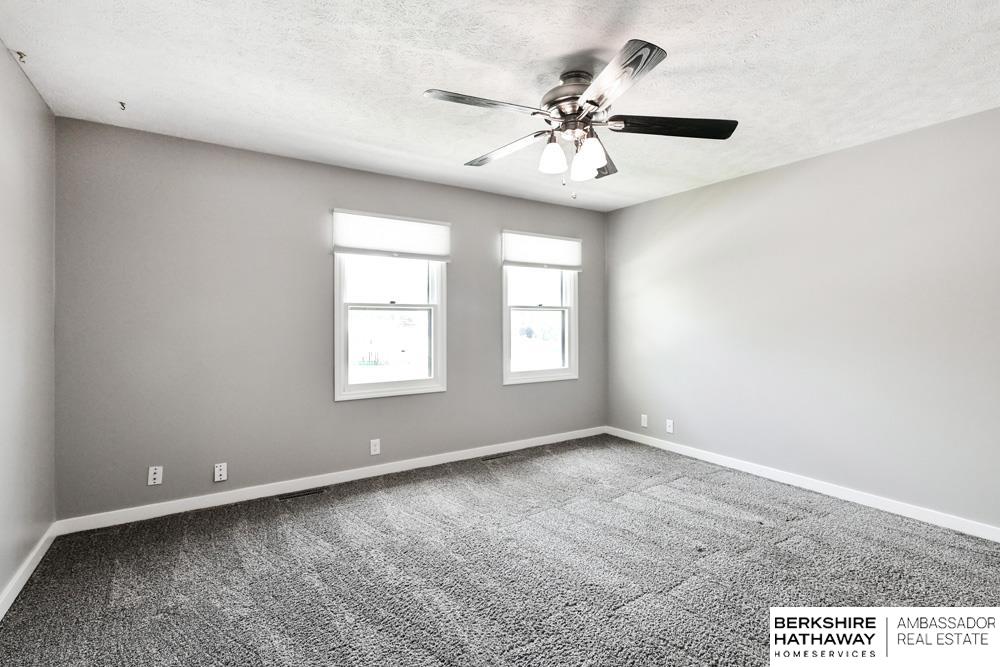 3734 Lynnwood Drive