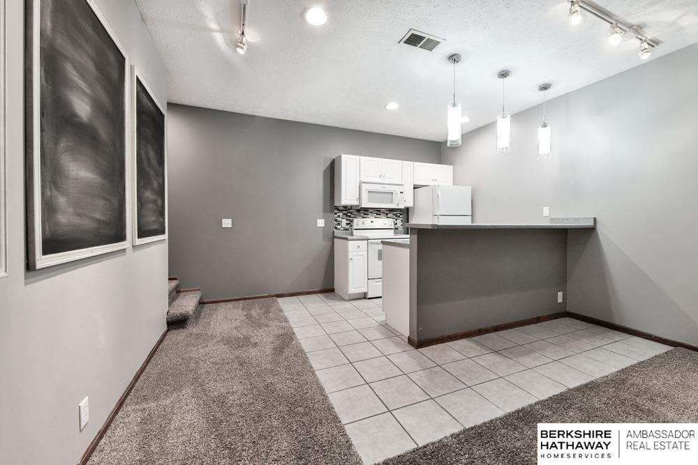 3734 Lynnwood Drive