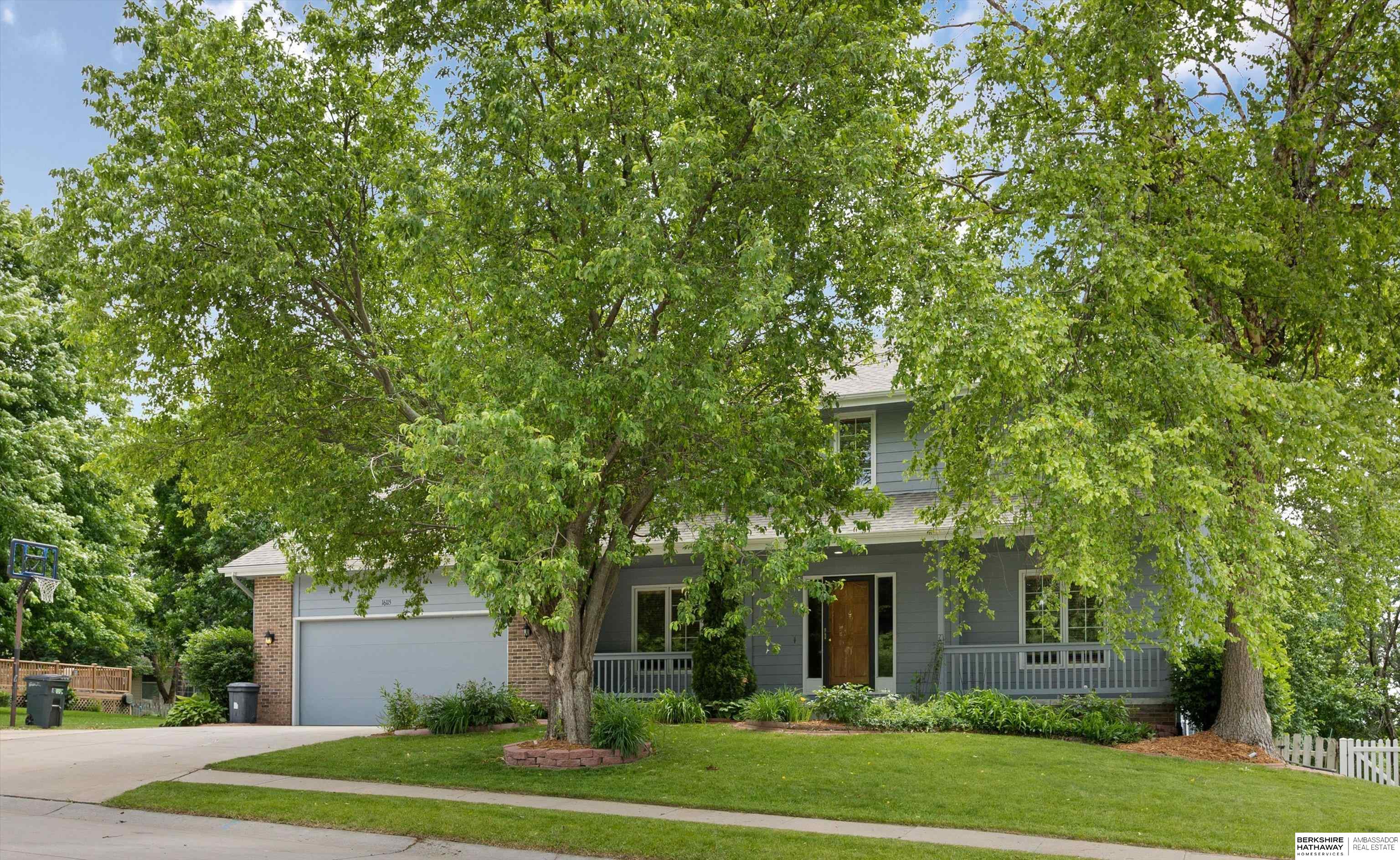 16115 Z Street