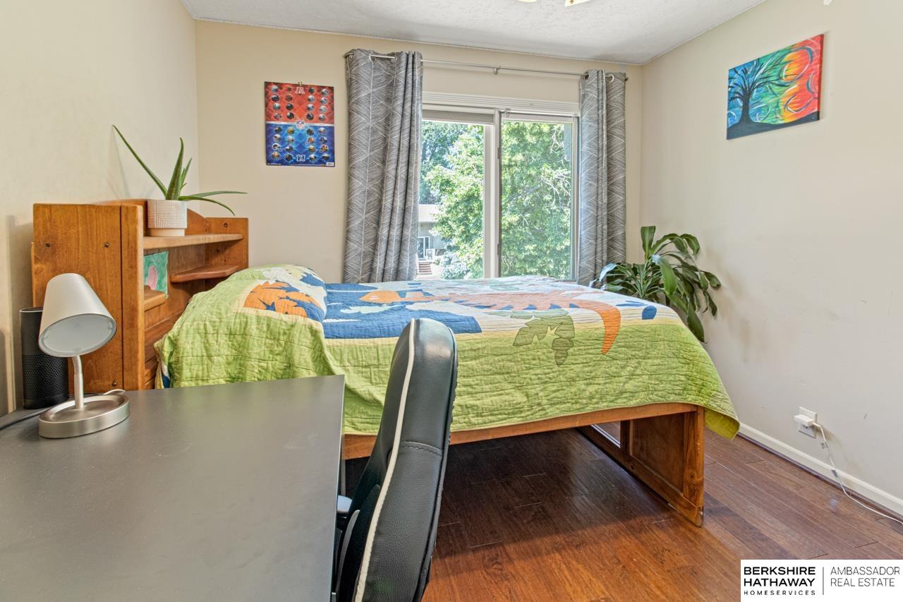 1421 S 167th Street