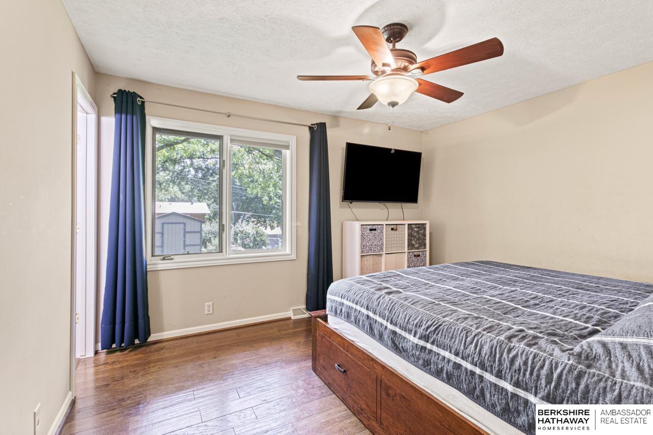 1421 S 167th Street
