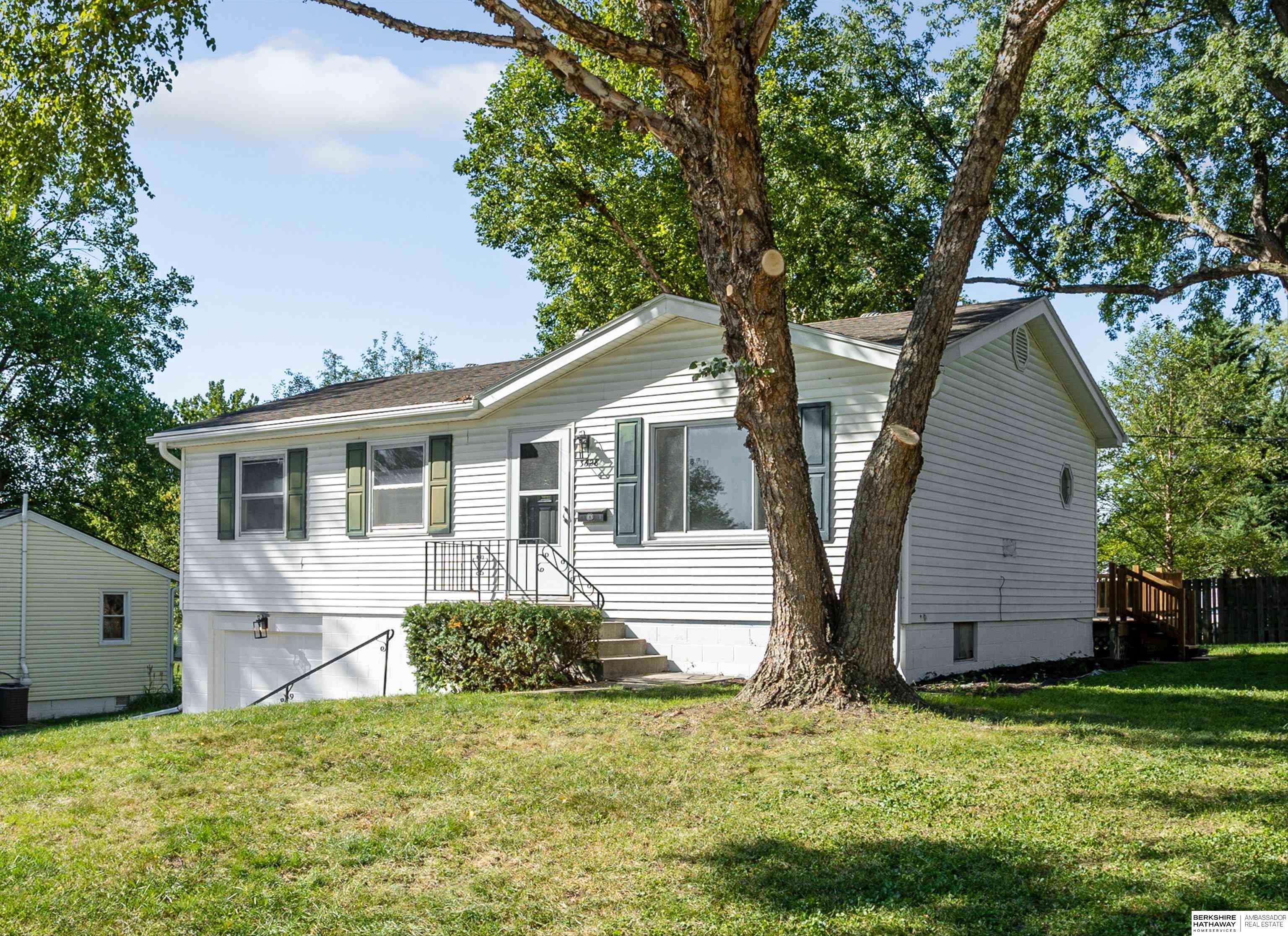 3628 S 89th Street