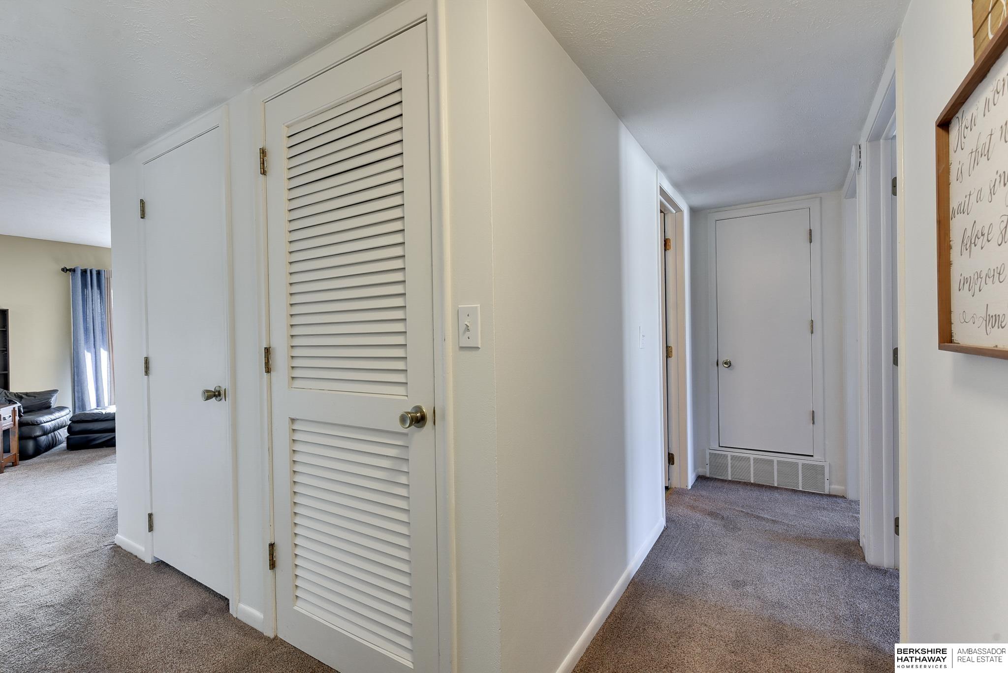 12737 Woodcrest Plaza Unit: 3-319