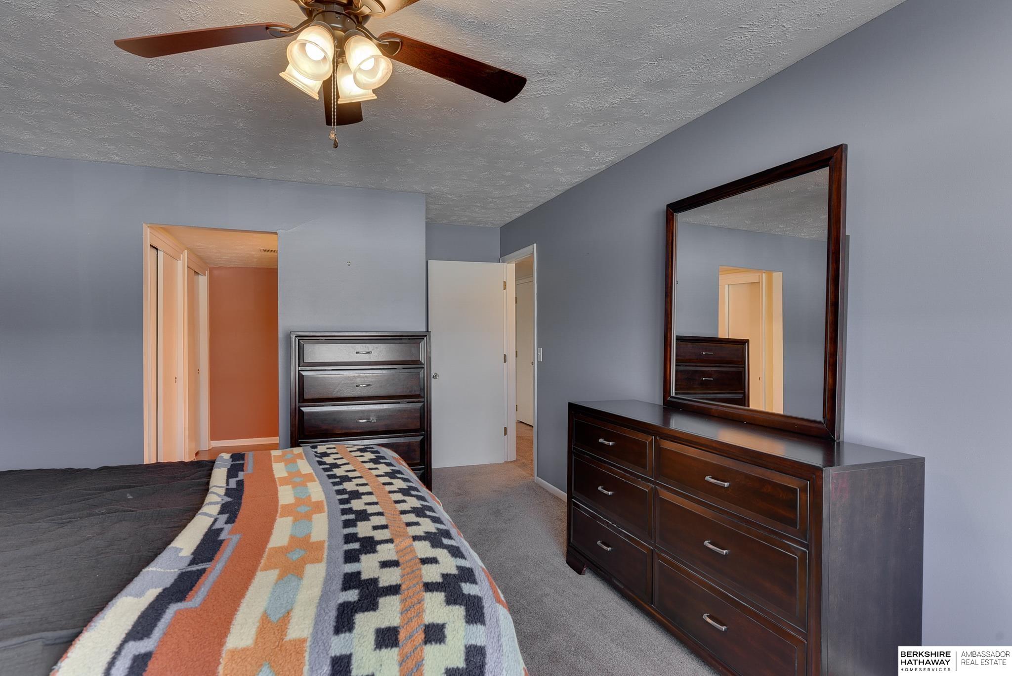 12737 Woodcrest Plaza Unit: 3-319