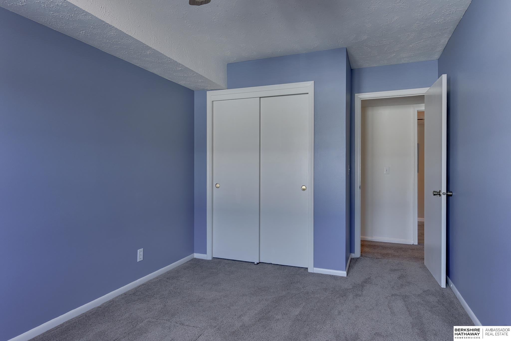12737 Woodcrest Plaza Unit: 3-319