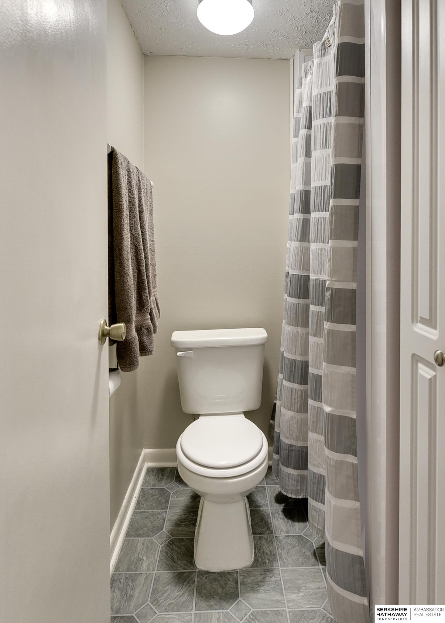 12737 Woodcrest Plaza Unit: 3-319