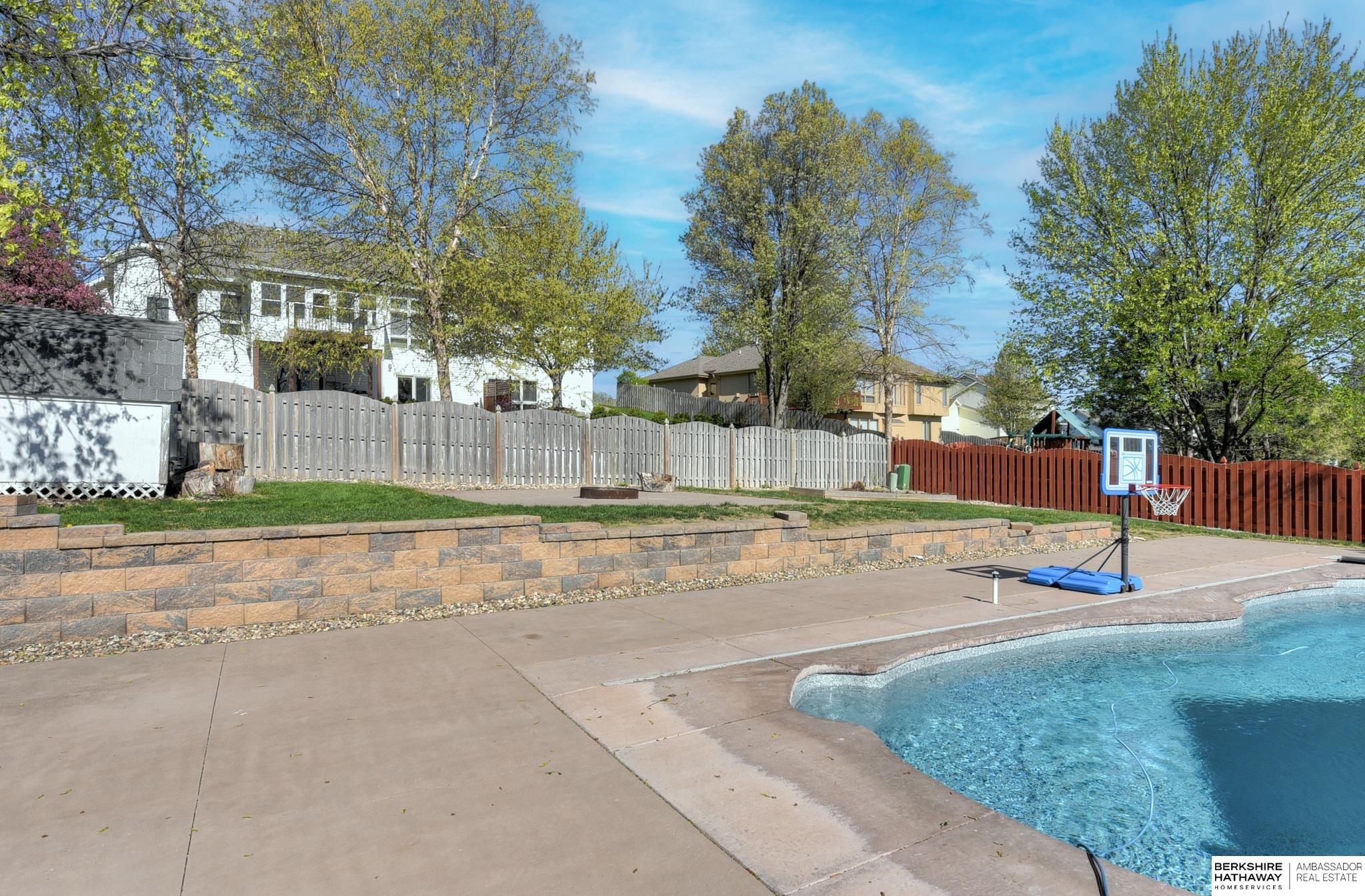 1802 Barrington Parkway