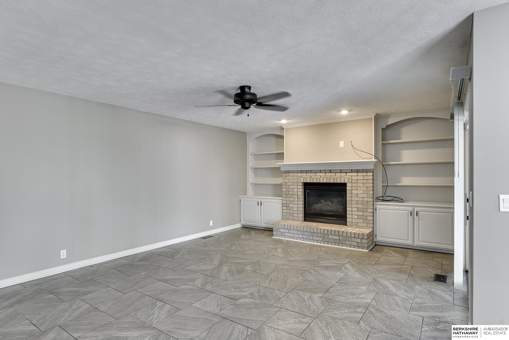 1802 Barrington Parkway