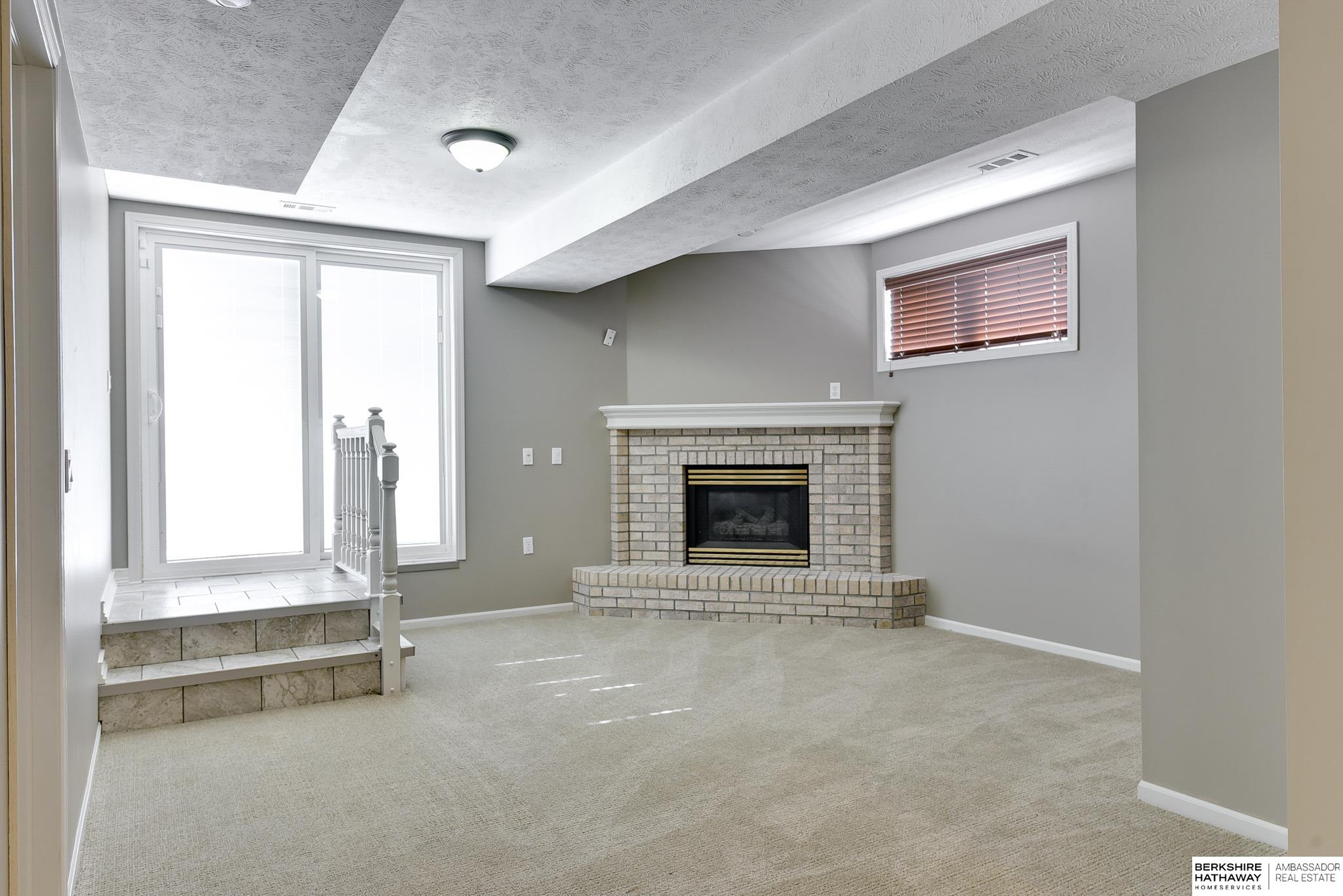 1802 Barrington Parkway