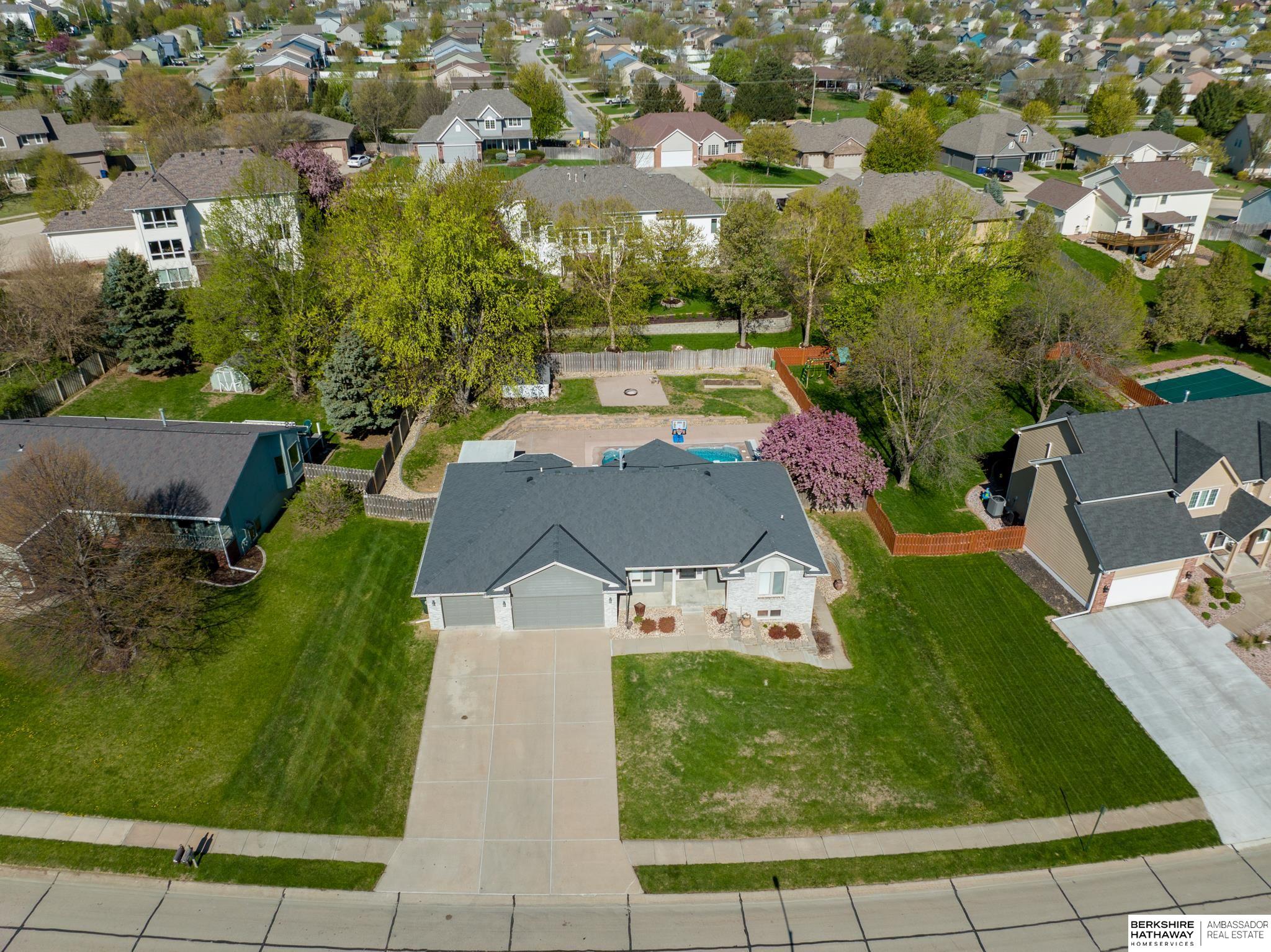 1802 Barrington Parkway
