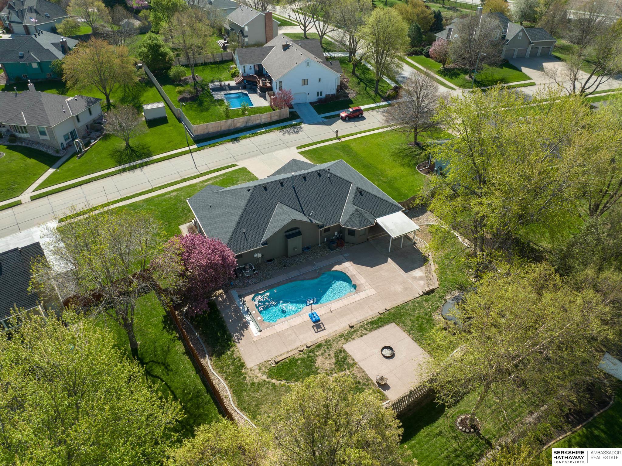 1802 Barrington Parkway