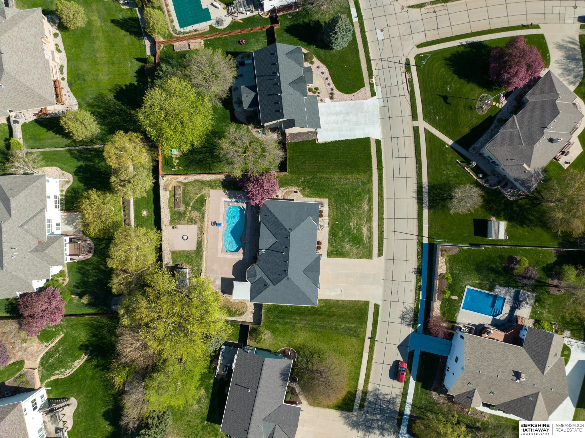 1802 Barrington Parkway