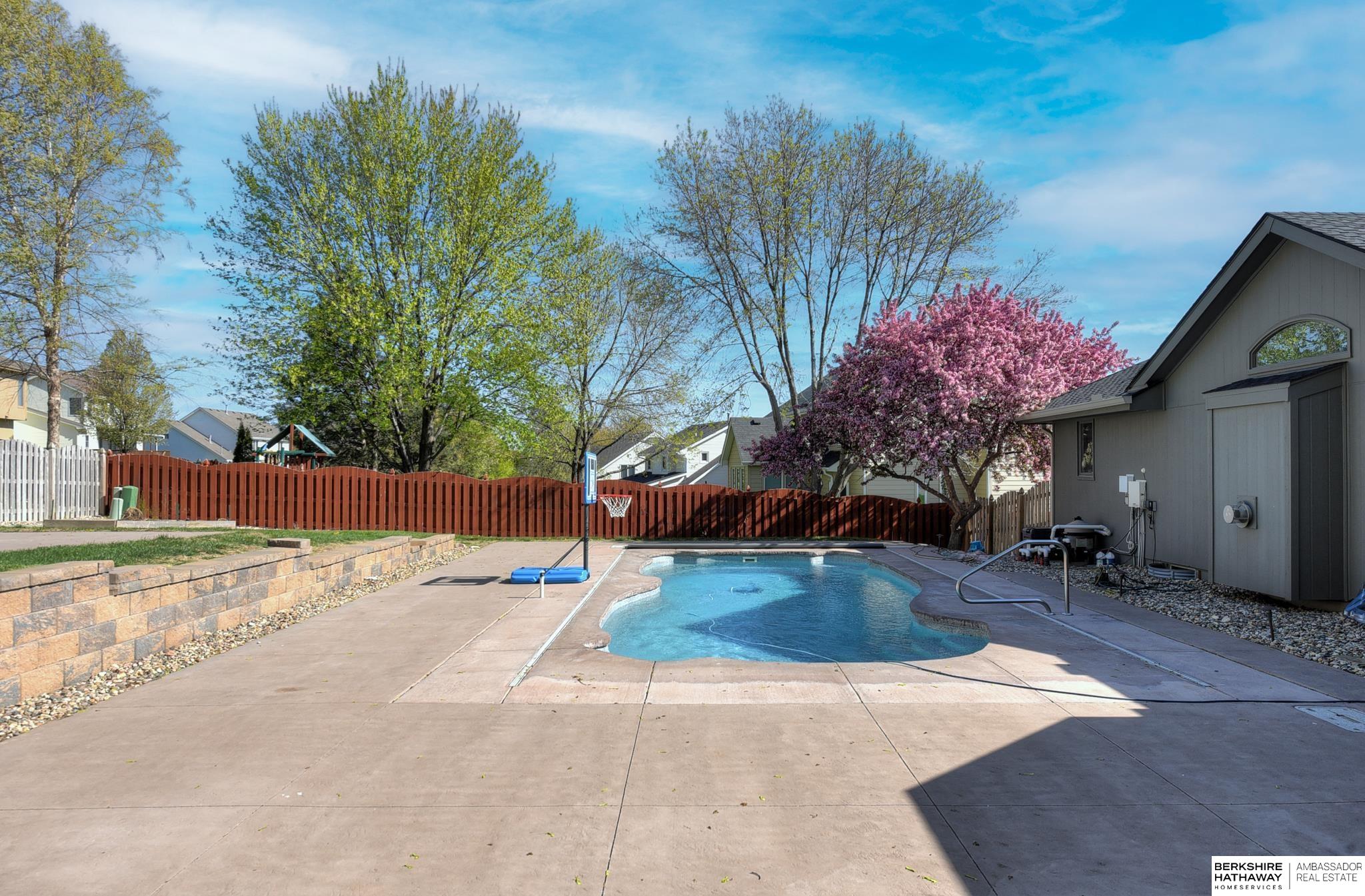 1802 Barrington Parkway