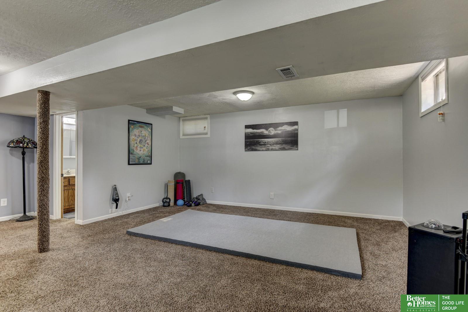 7719 Greenleaf Drive