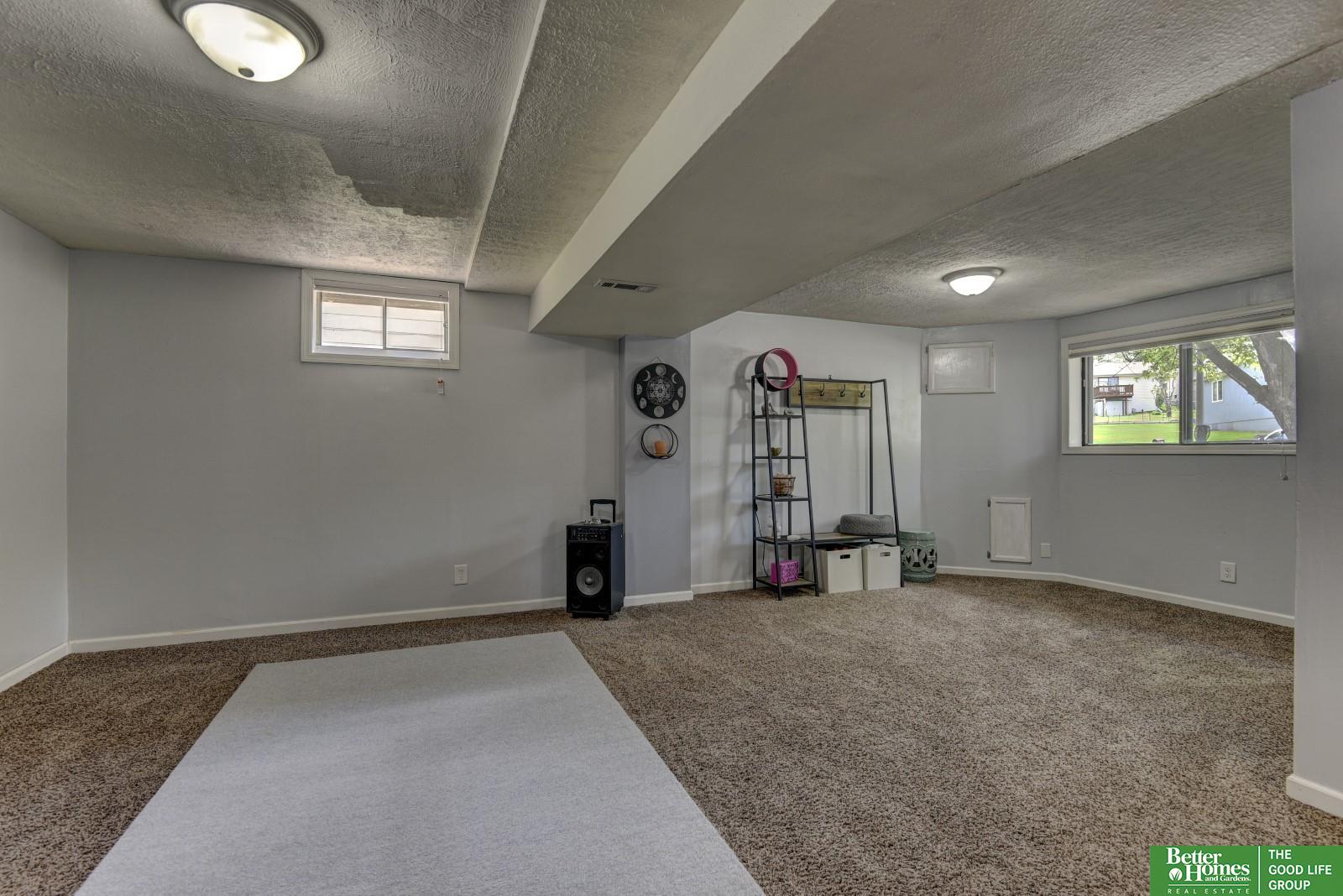 7719 Greenleaf Drive