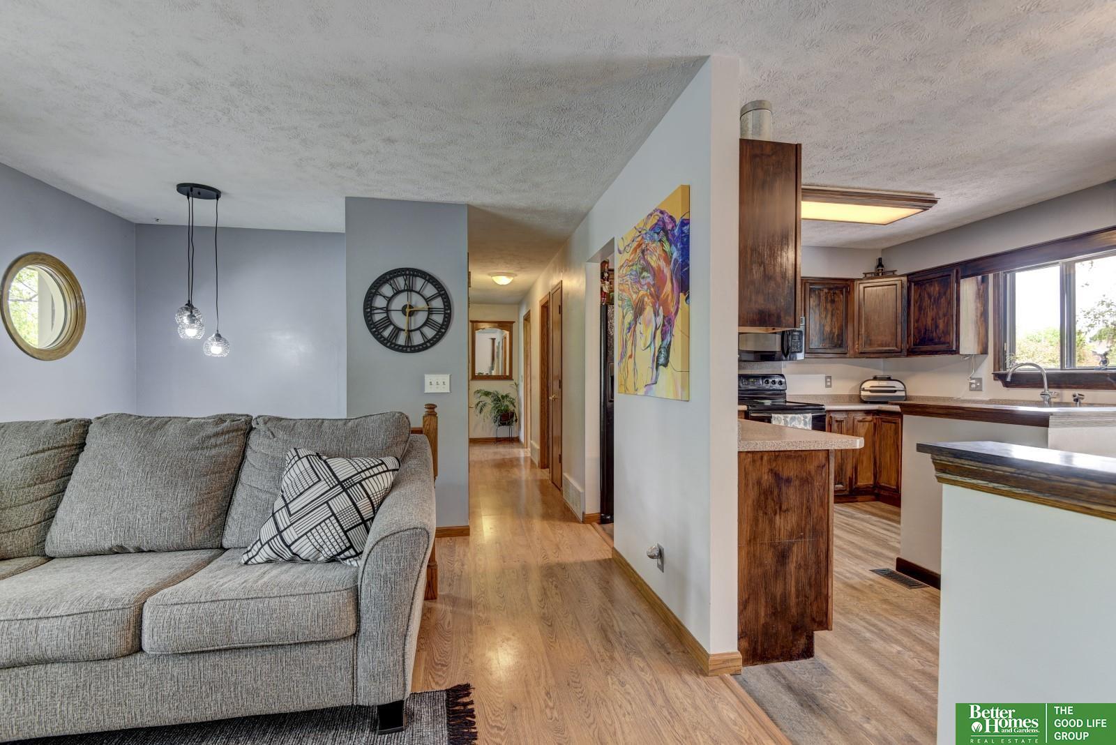 7719 Greenleaf Drive