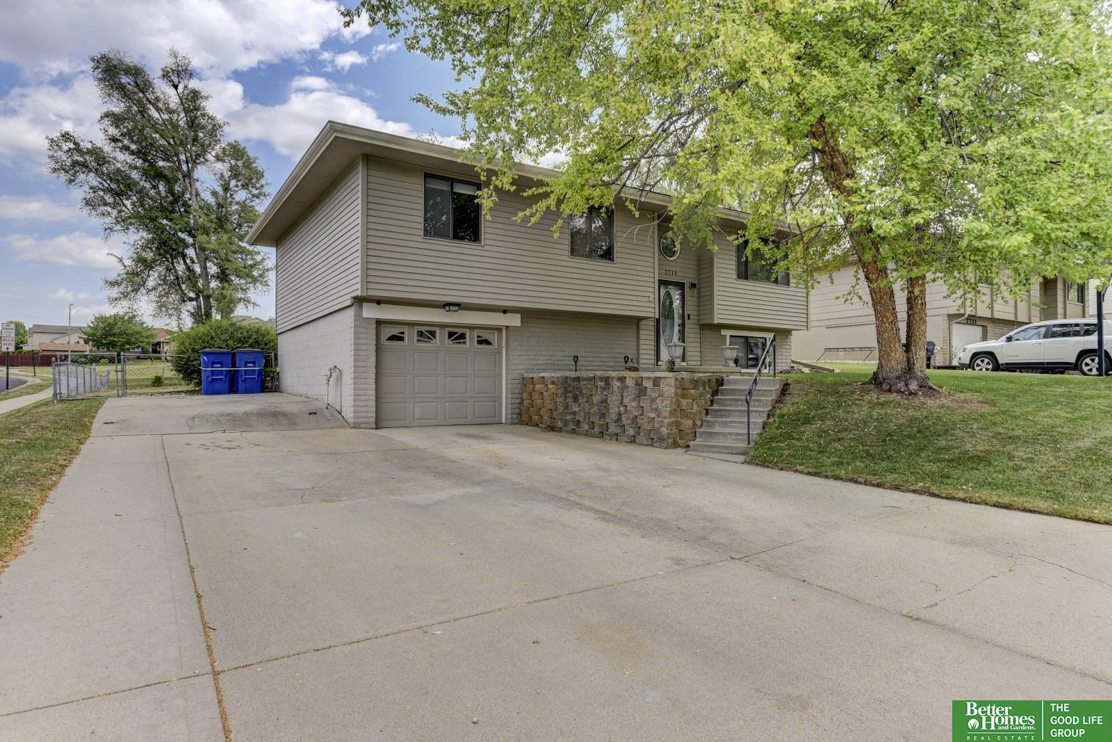 7719 Greenleaf Drive