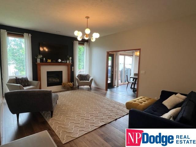 5010 Lakeside Drive