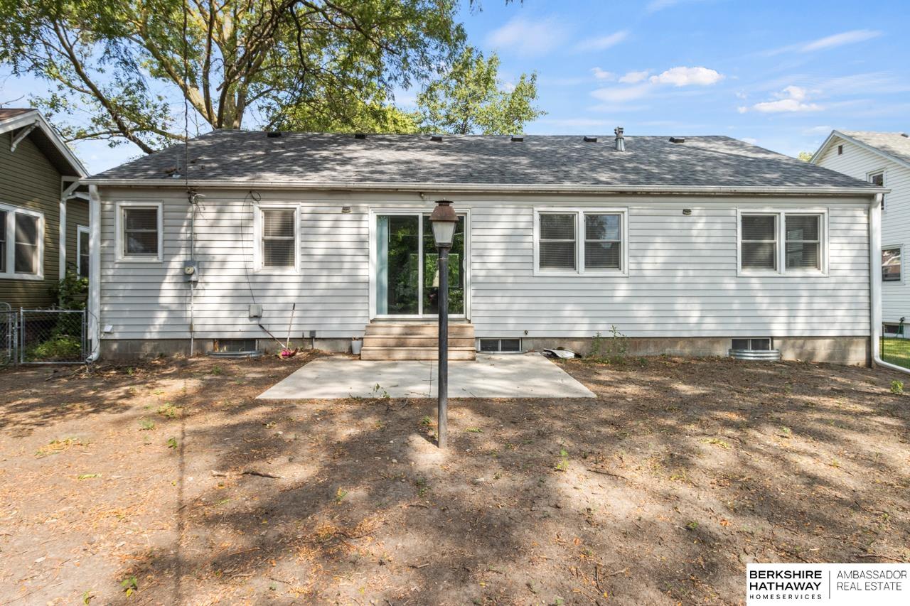 735 E 4th Street
