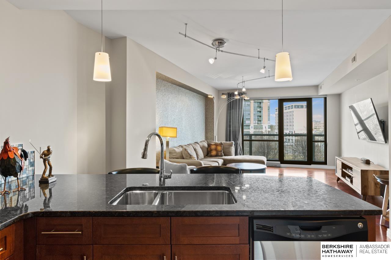 220 S 31st Avenue # 3203
