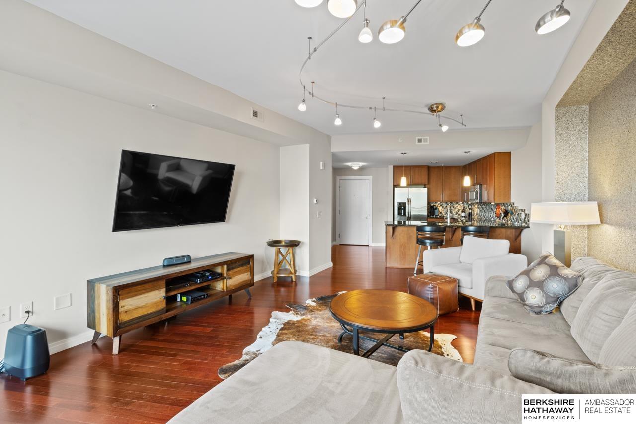 220 S 31st Avenue # 3203