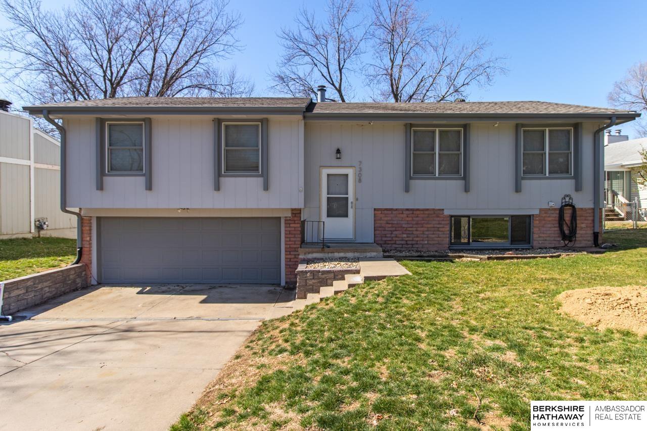 7308 S 53rd Street