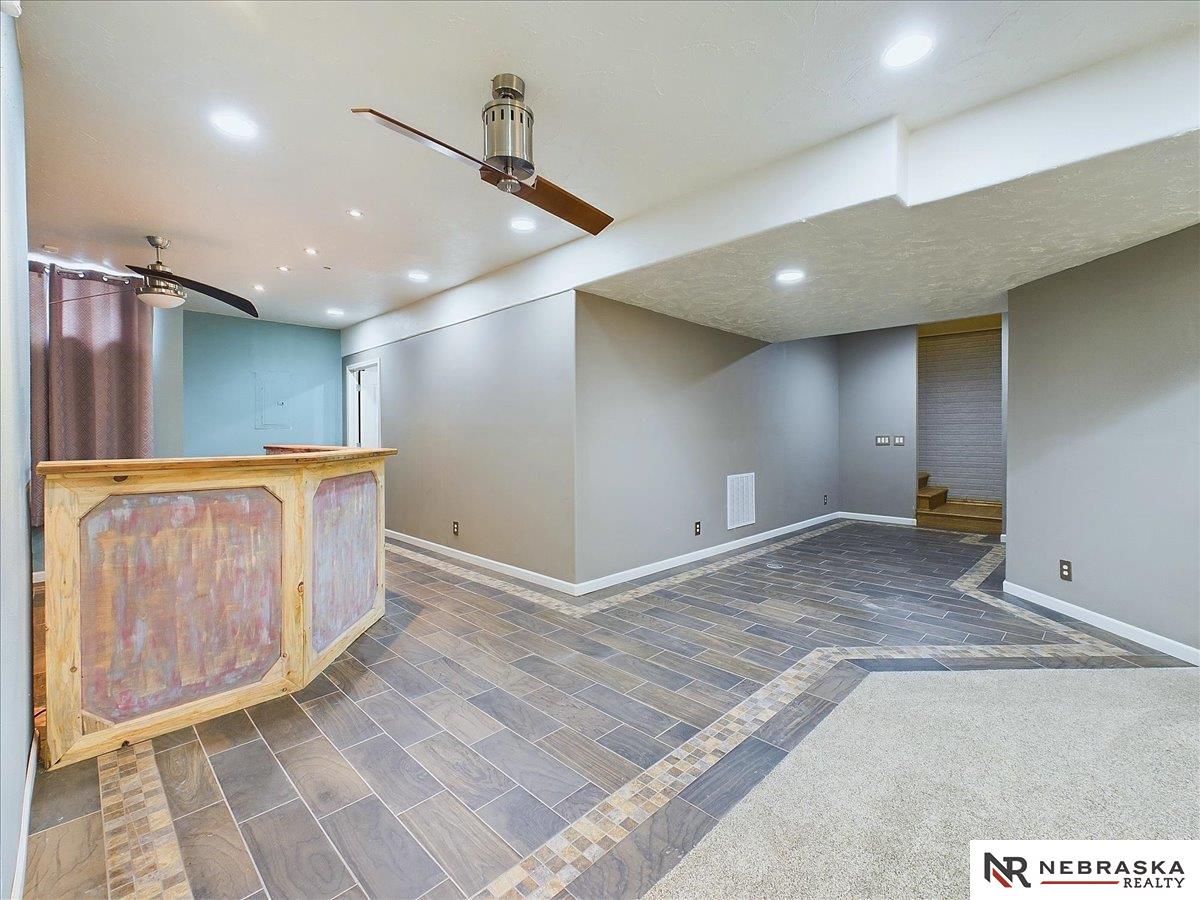 7308 N 155 Terrace