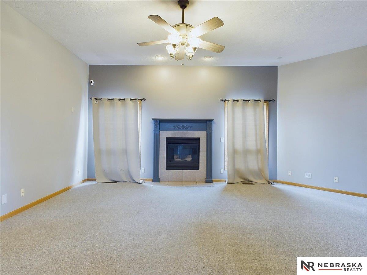 7308 N 155 Terrace