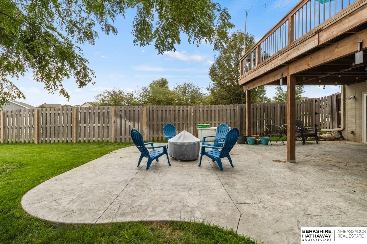 8151 N 159th Street