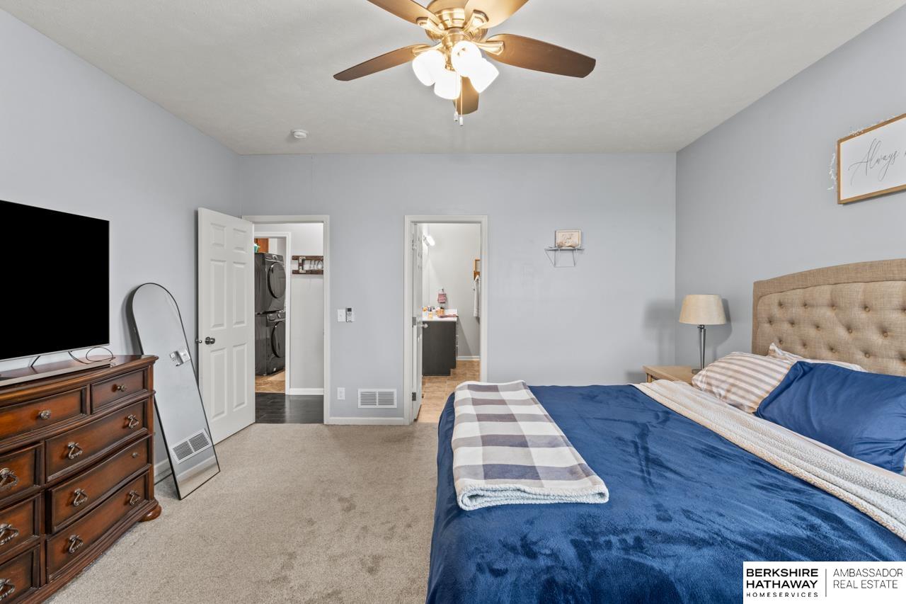 8151 N 159th Street