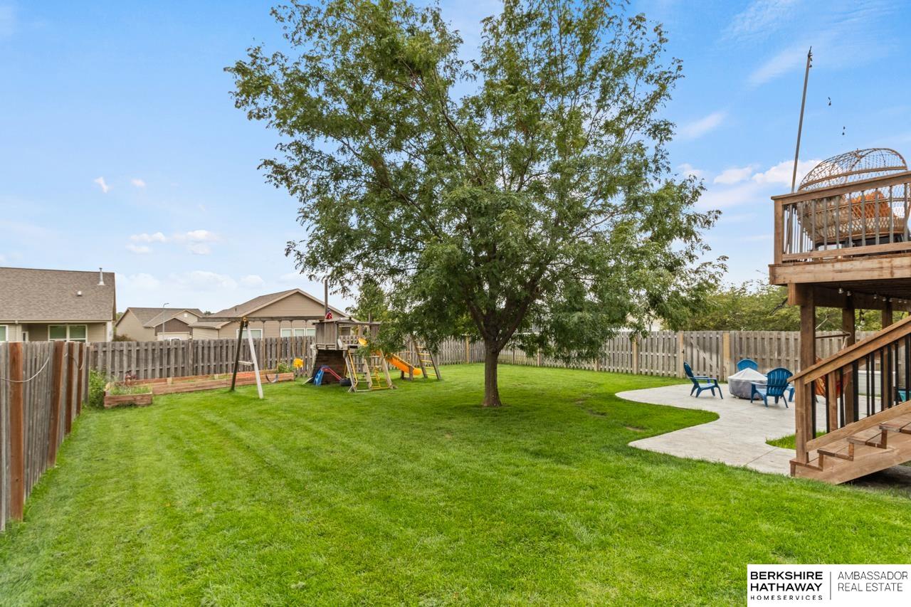 8151 N 159th Street