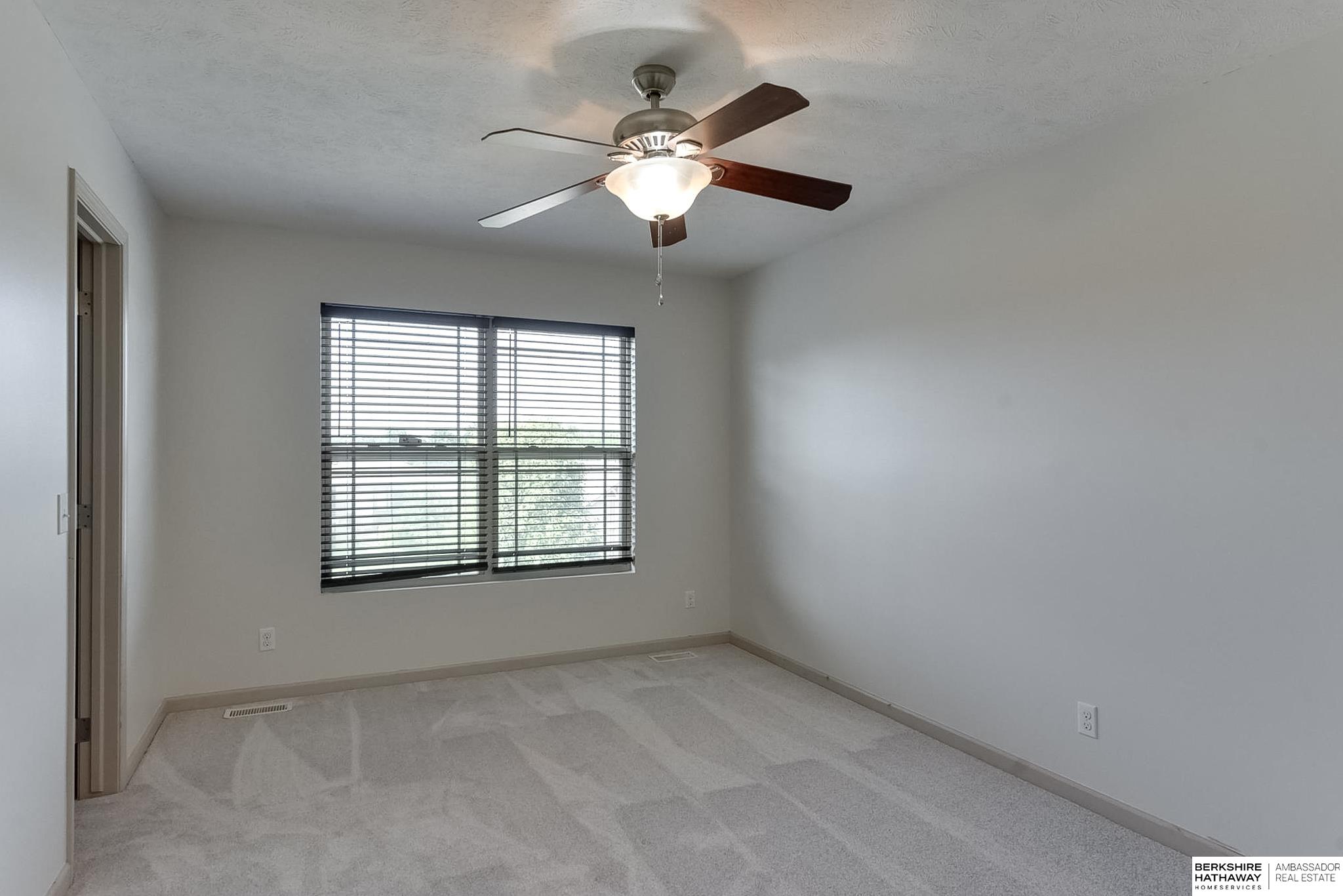 19505 Cottonwood Circle