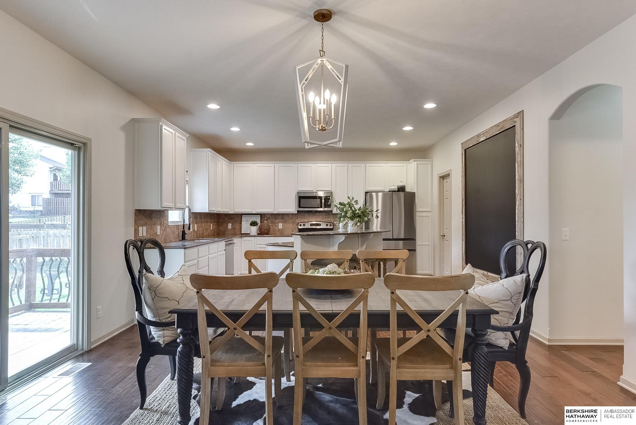 19505 Cottonwood Circle
