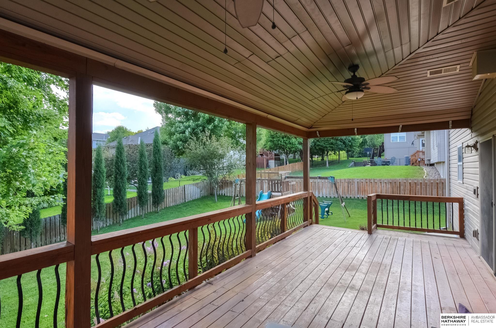 19505 Cottonwood Circle