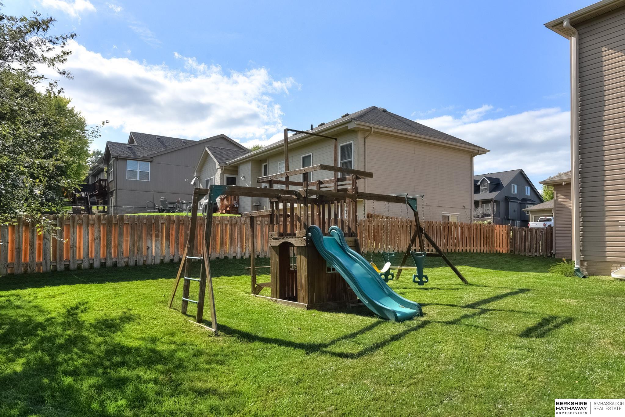 19505 Cottonwood Circle