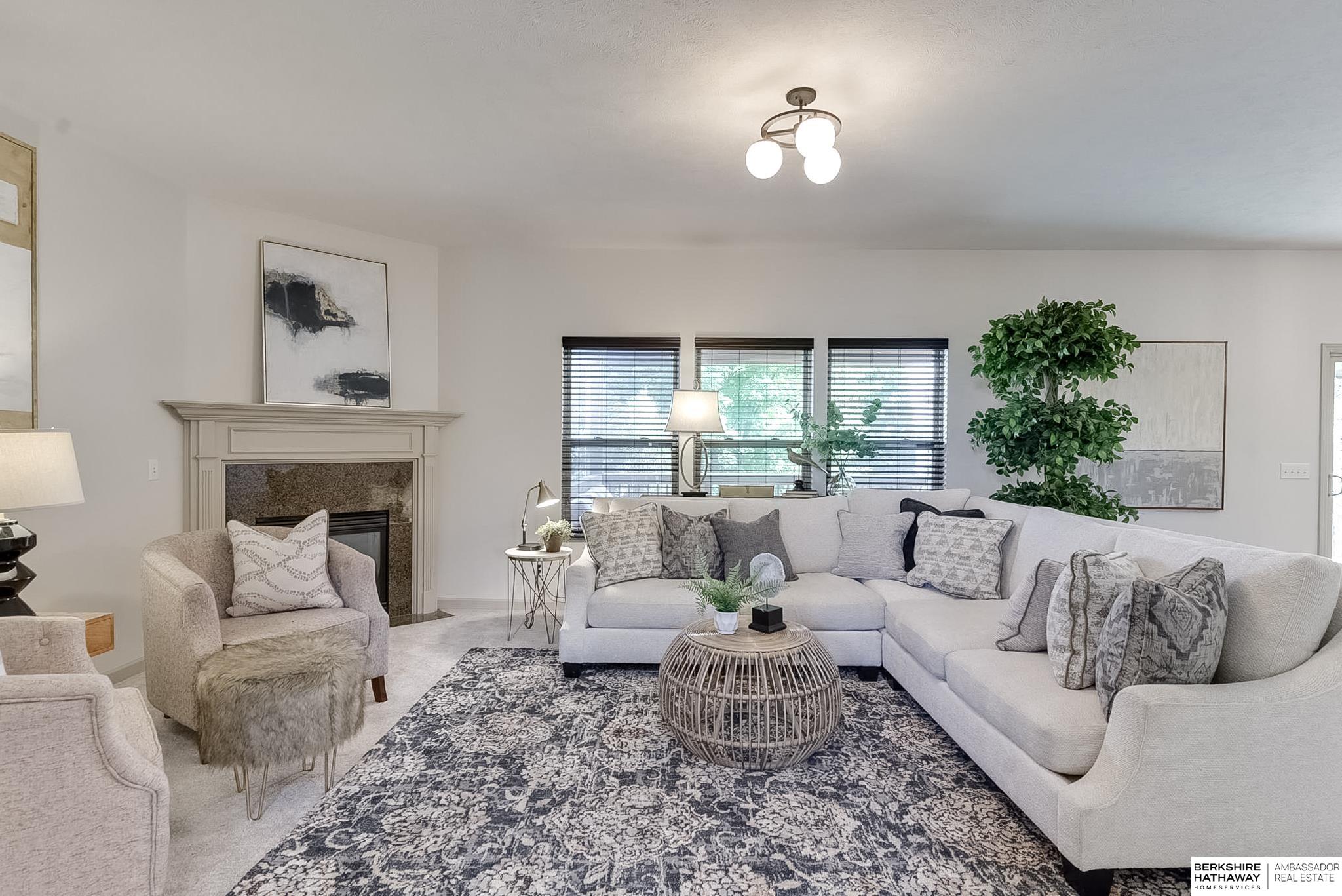 19505 Cottonwood Circle