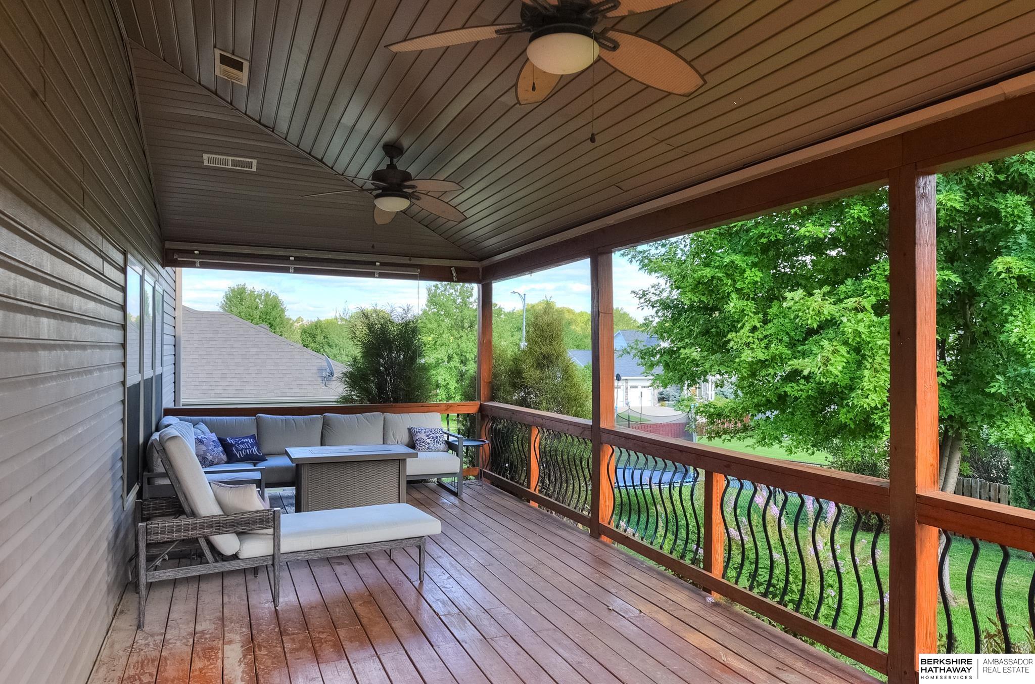 19505 Cottonwood Circle