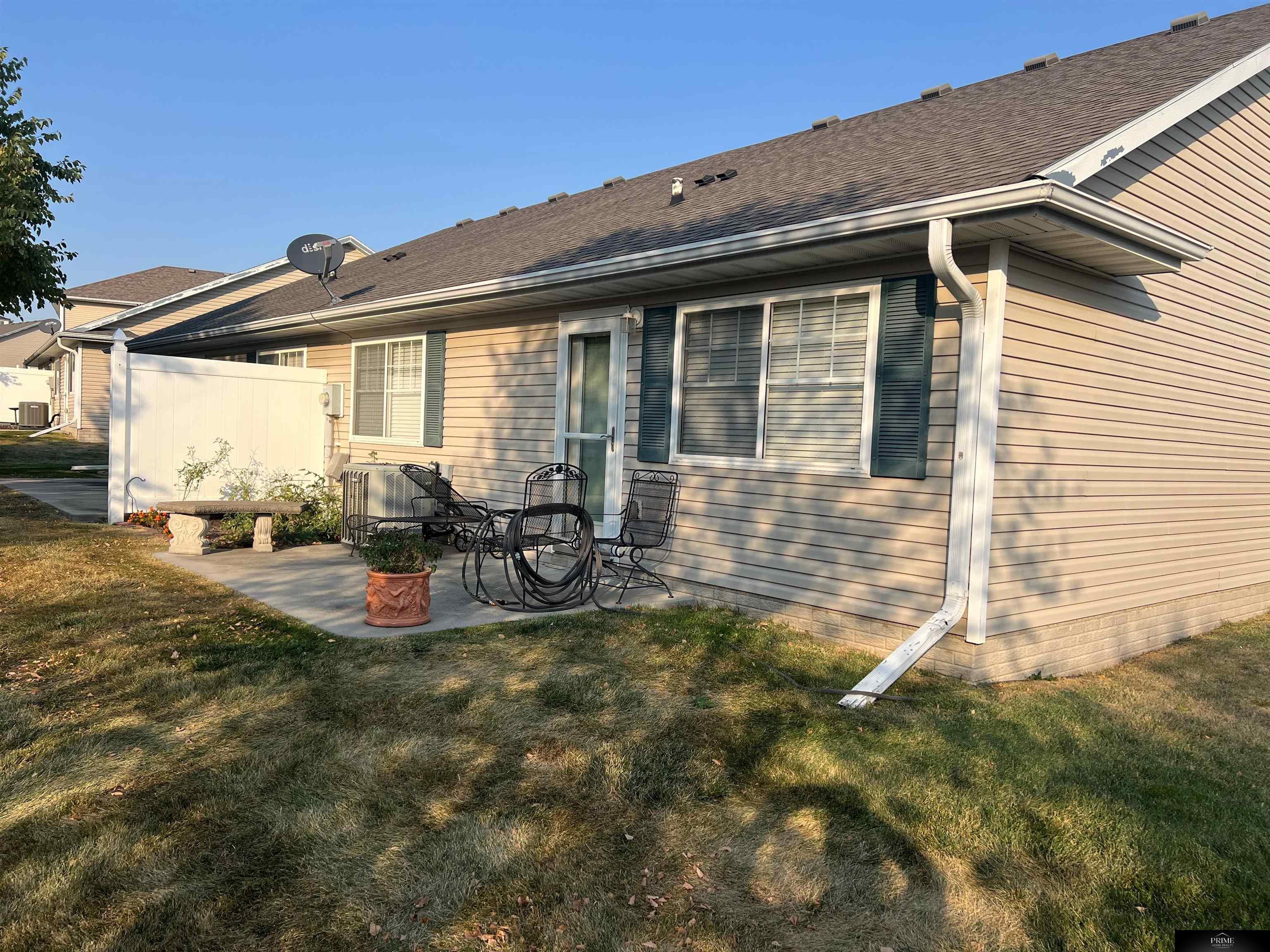 1818 N 175th Court