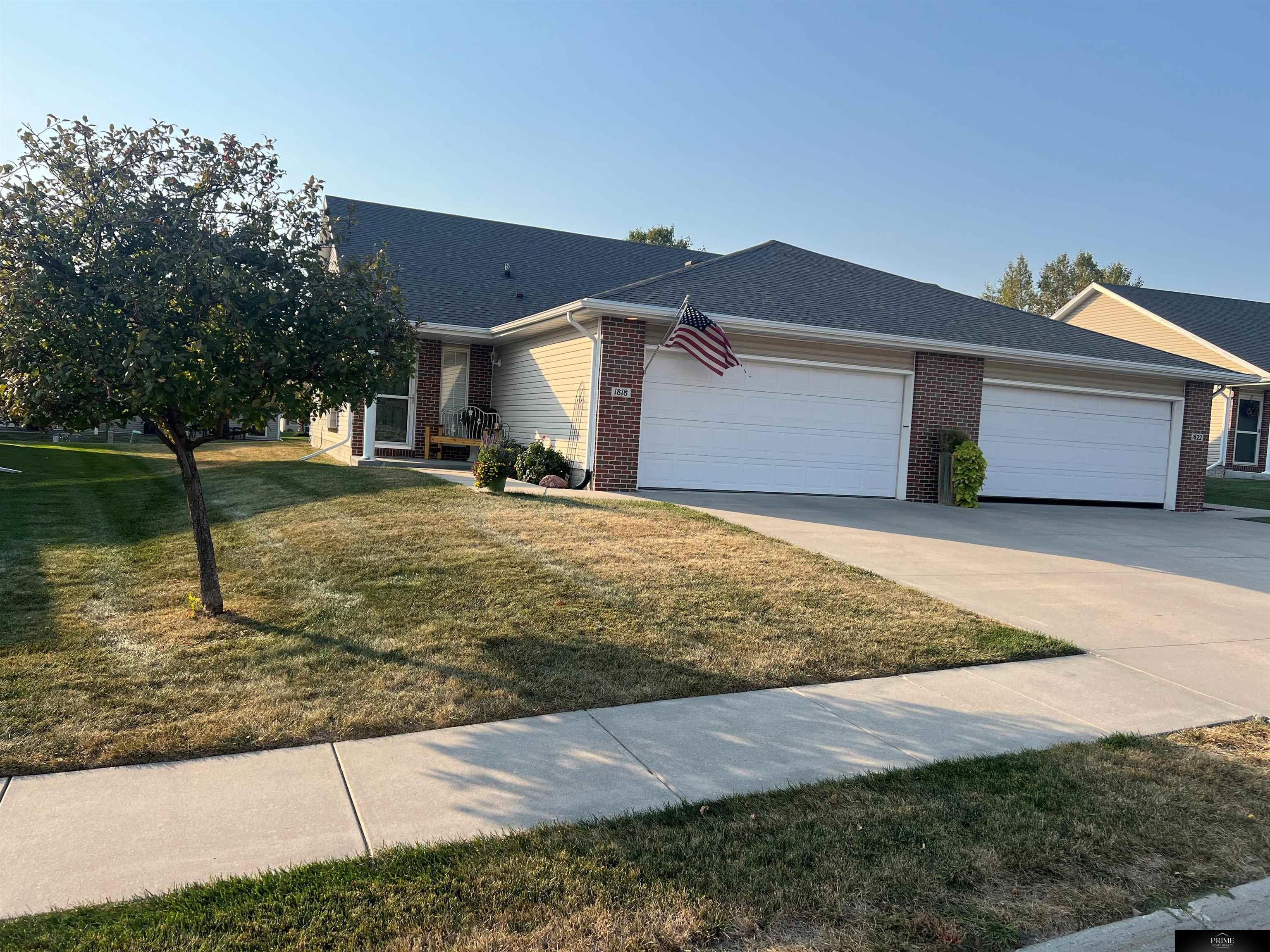 1818 N 175th Court