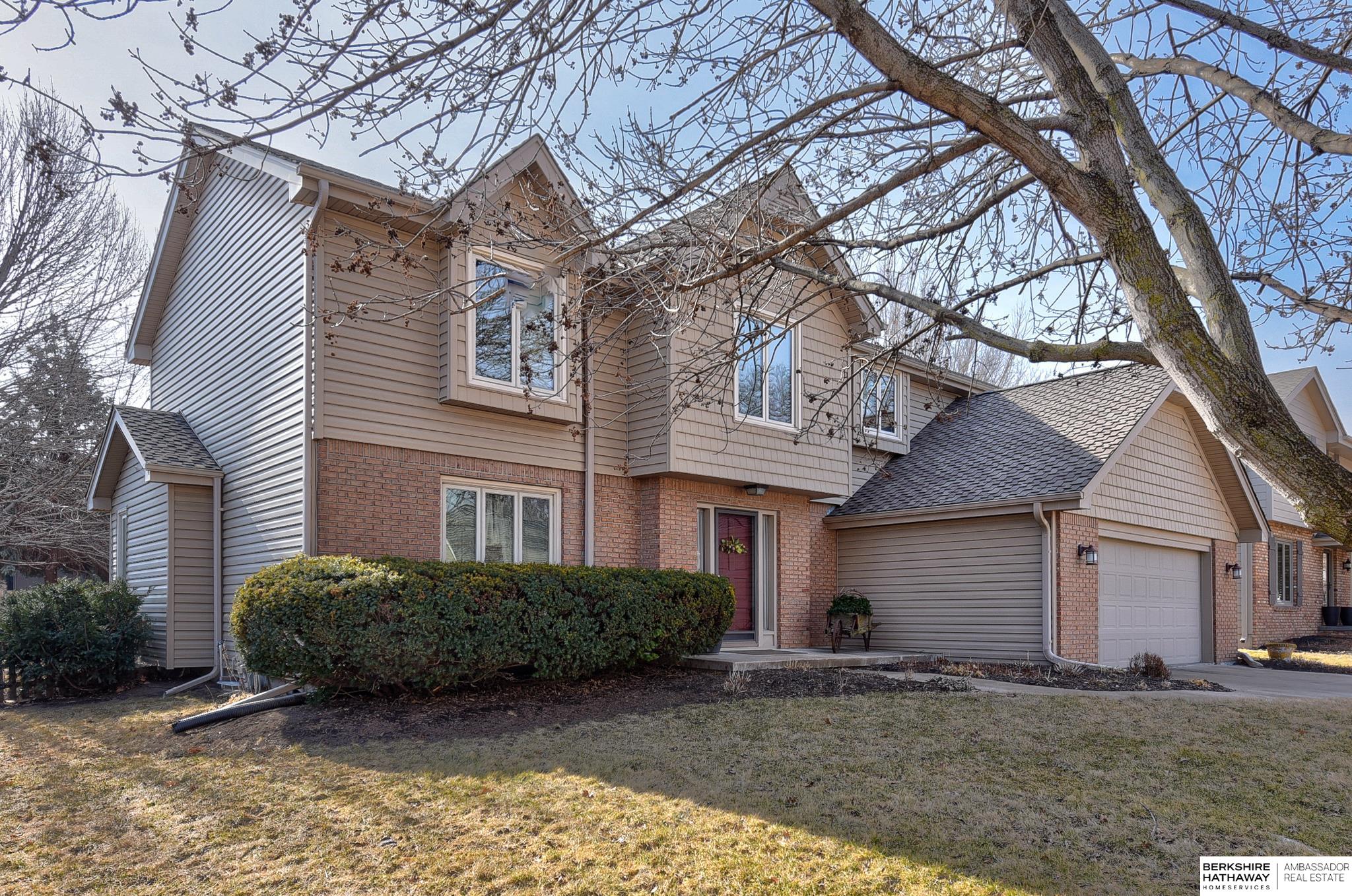 741 N 148th Avenue