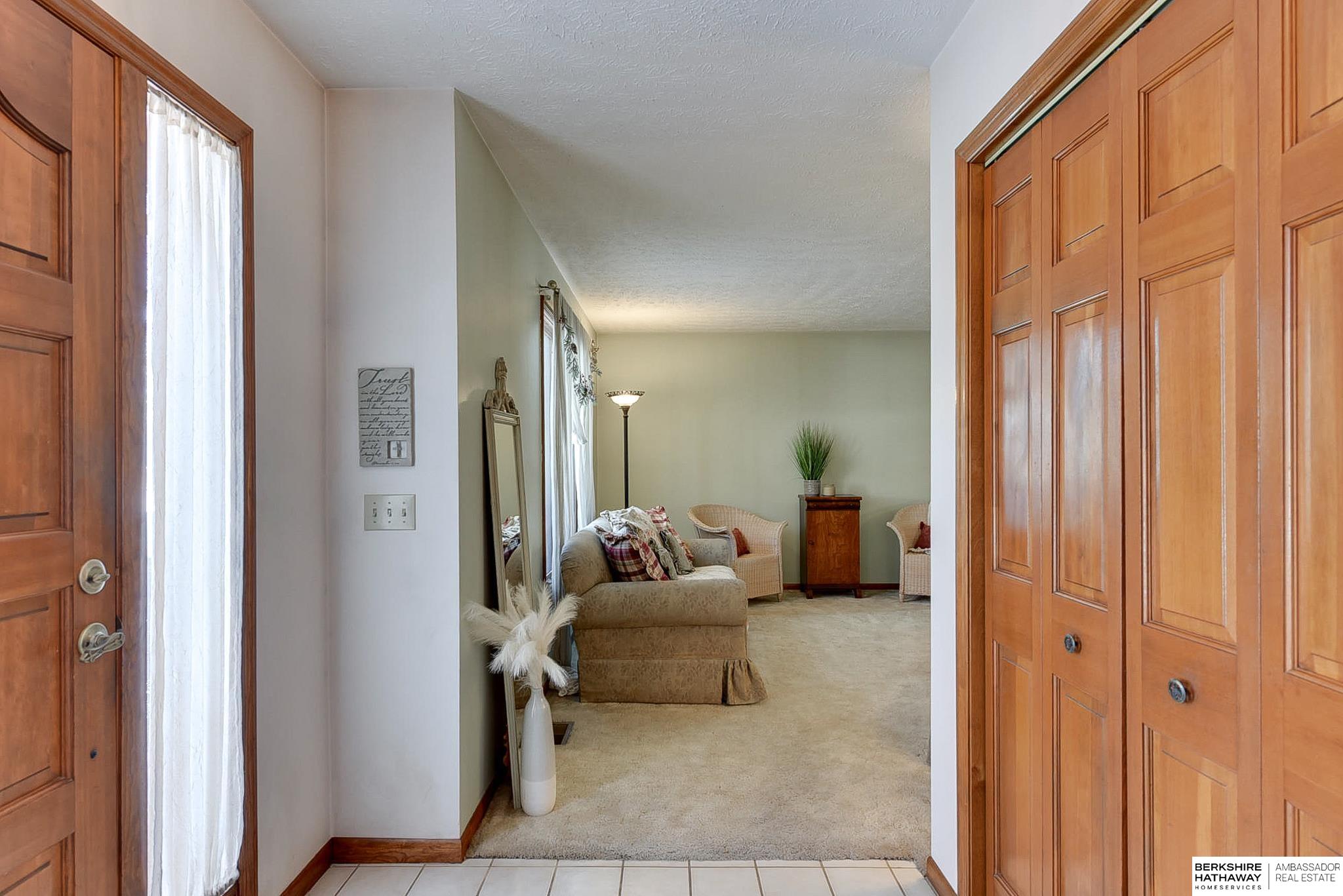 741 N 148th Avenue