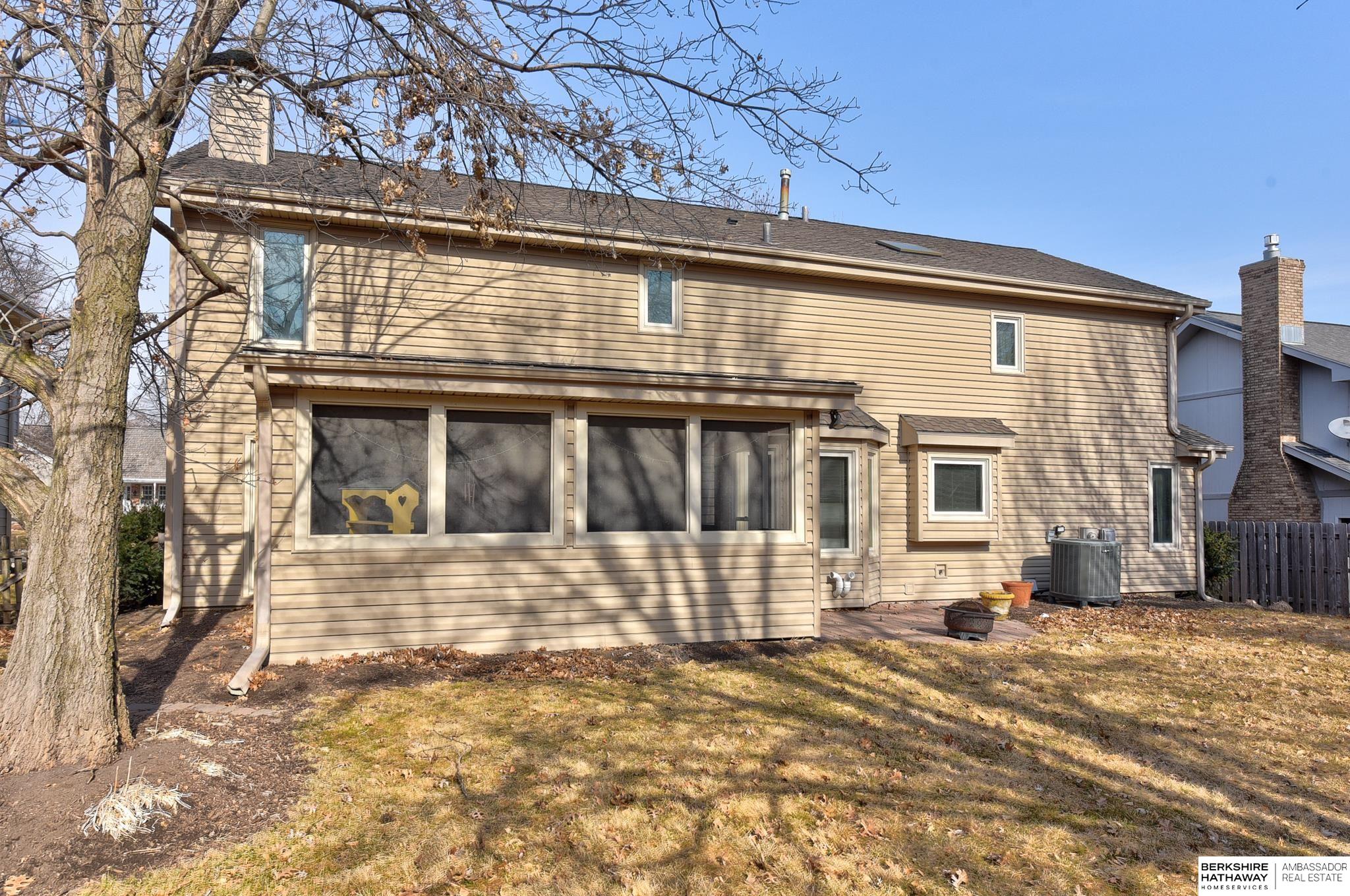 741 N 148th Avenue