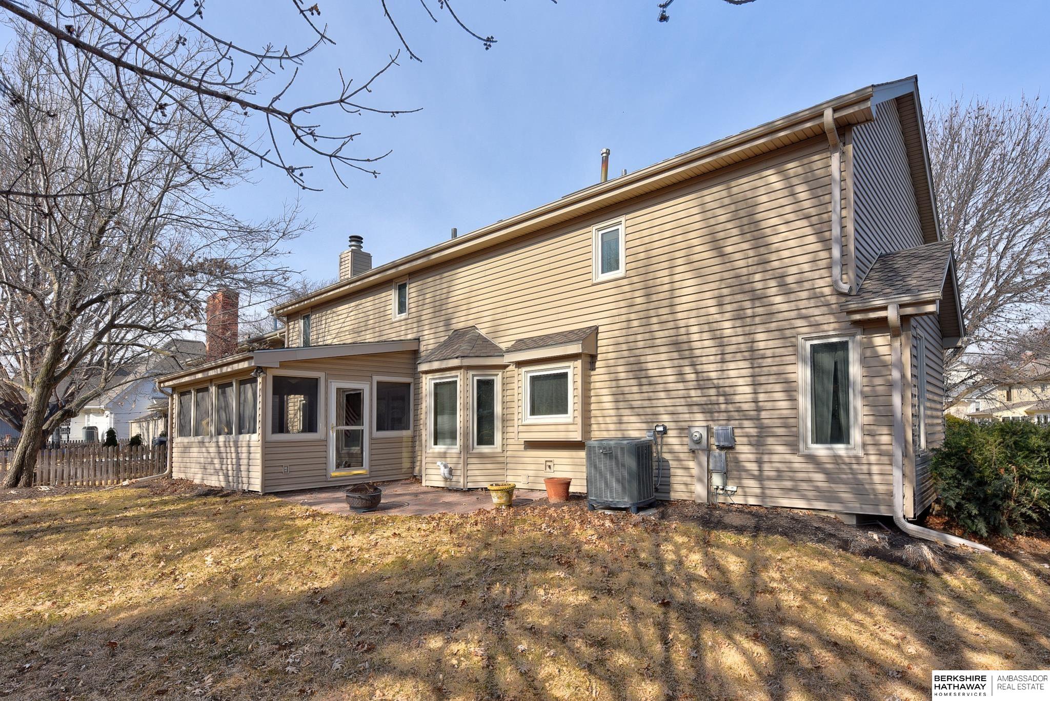 741 N 148th Avenue