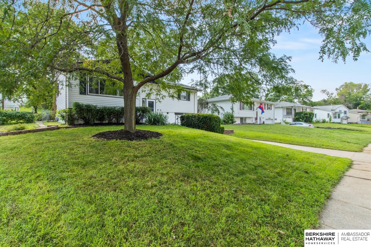 6516 N 77th Street