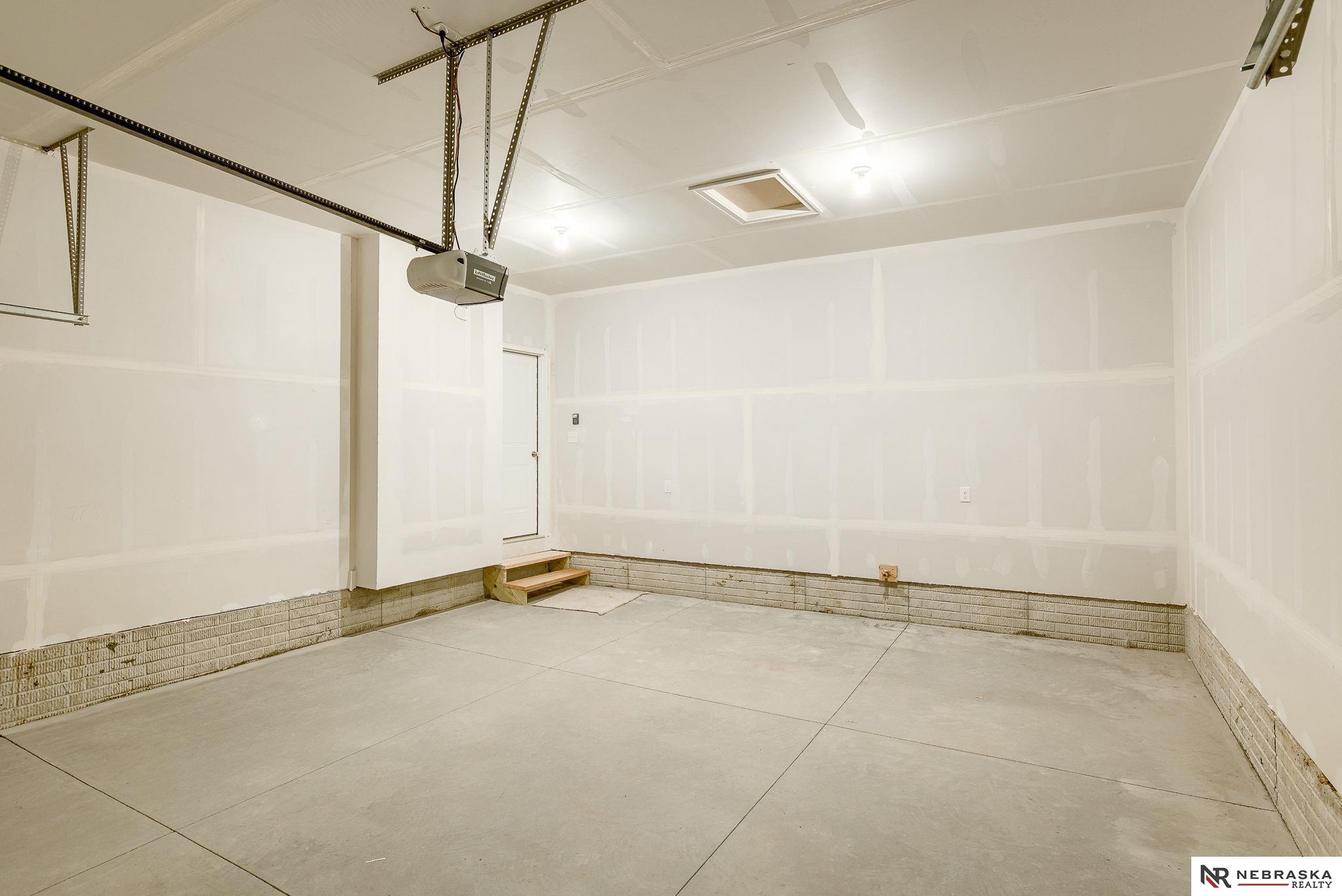 11415 N 160th Court