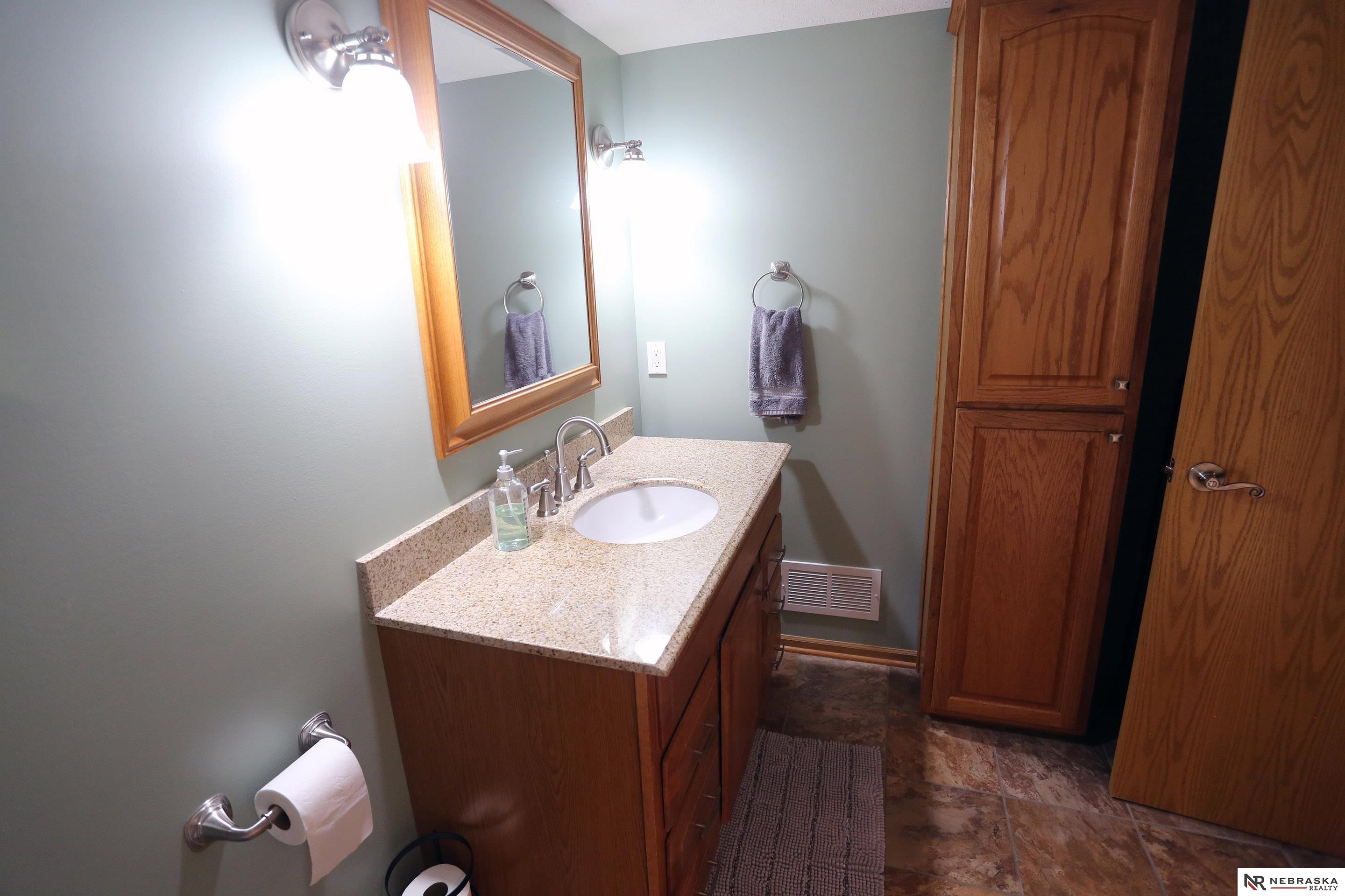 13608 S 41 Circle